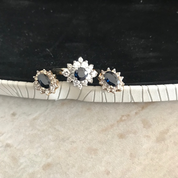 People Jewellers Jewelry - Genuine sapphire and diamond cluster ring/earrings set